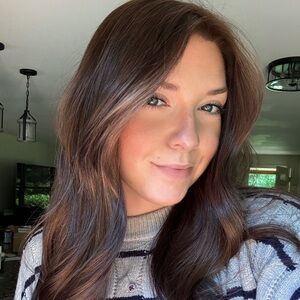 Meet your Posher, Hayhlee